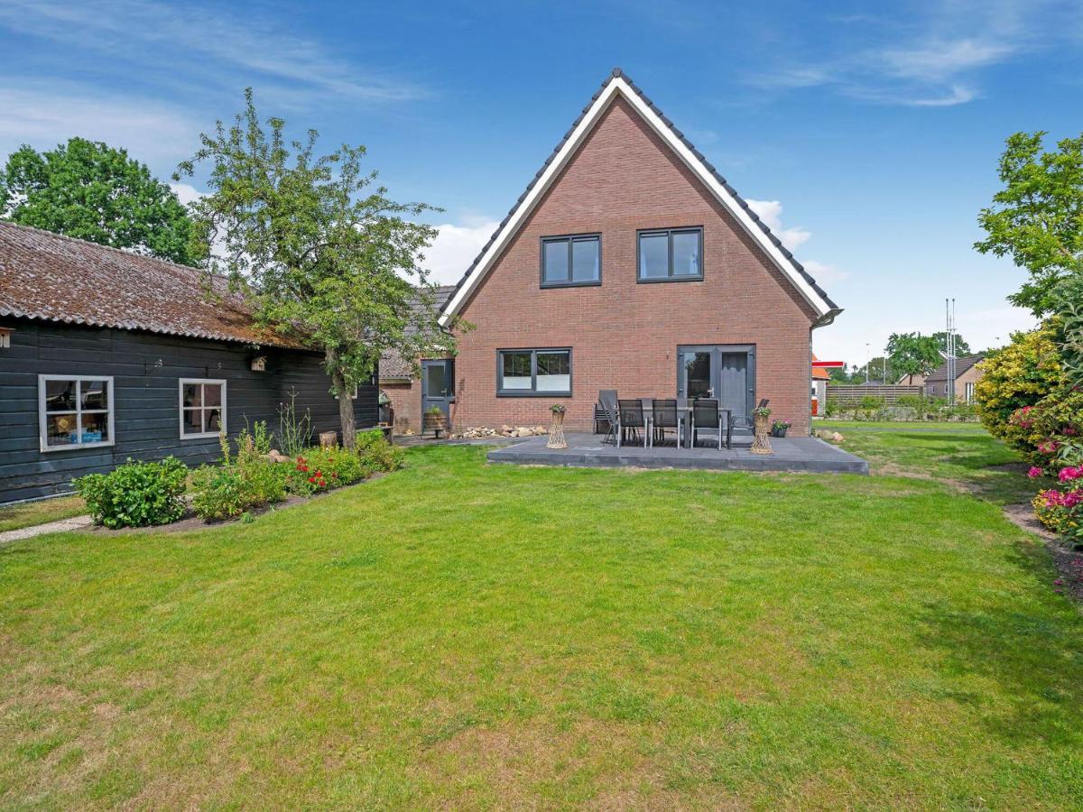 Charming Villa In Lemele With A Nice Garden Esterno foto